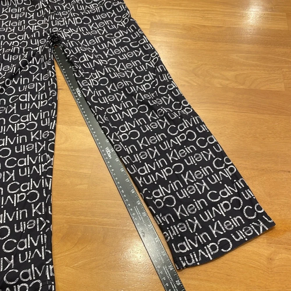 Calvin Klein Girls Pajama Bottoms Loungewear Large 10/12 Navy and White